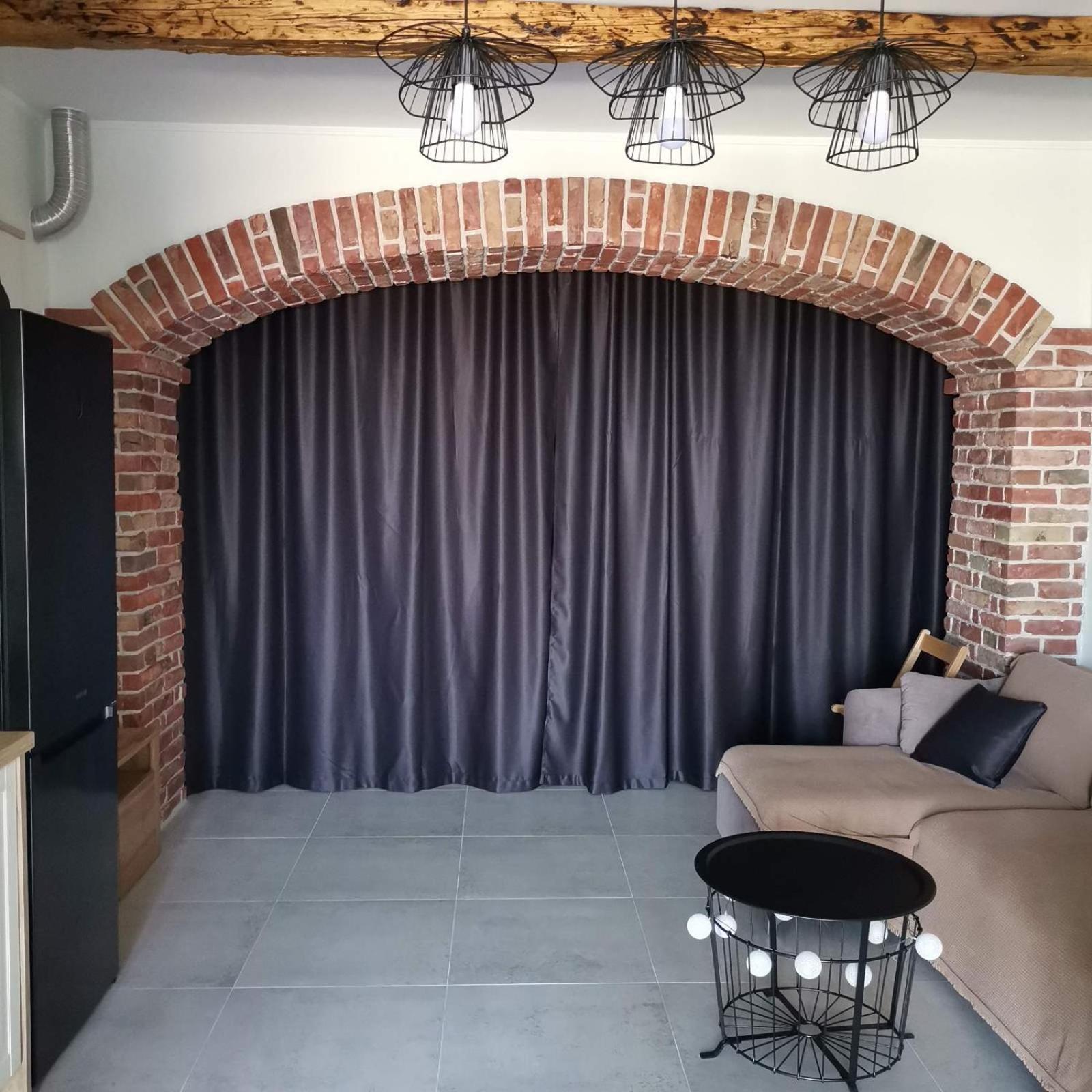 Apartments Tinjarosa Mundanije Eksteriør billede
